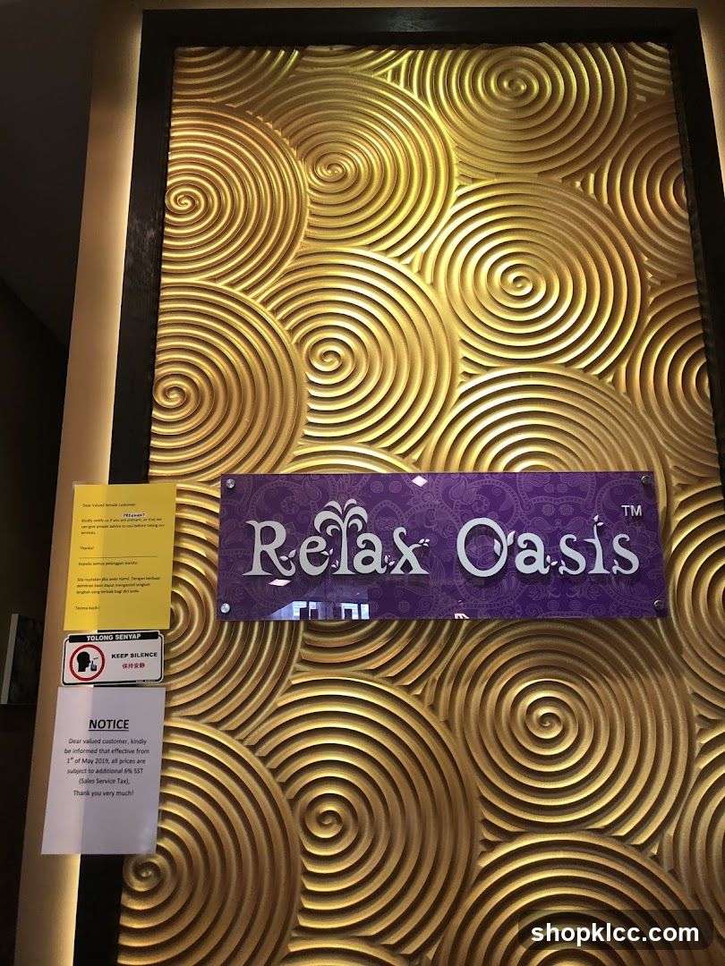 Relax Oasis Signage
