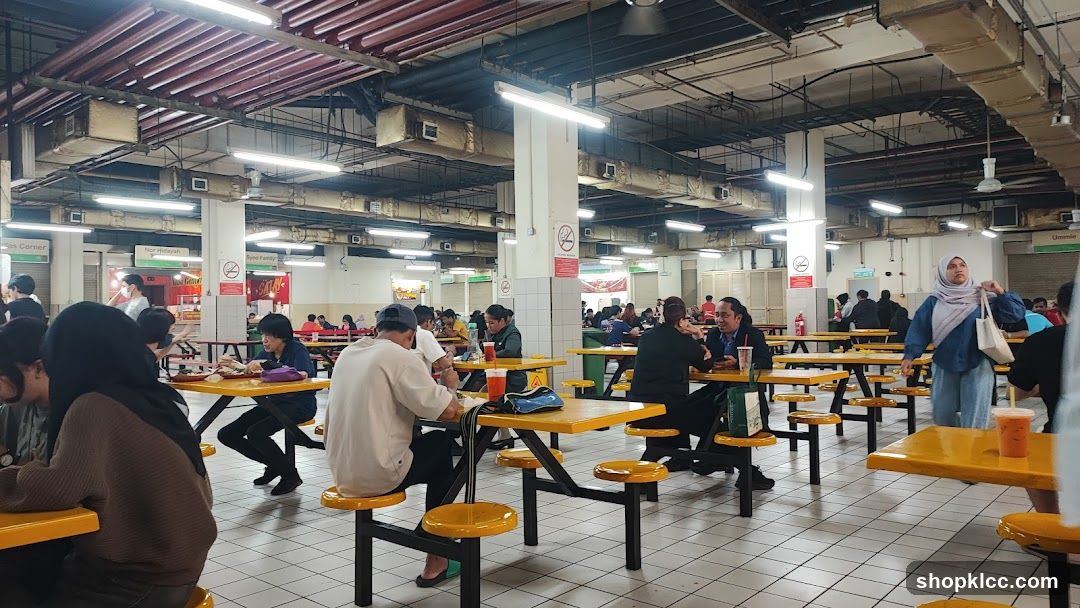 Busy Food Court