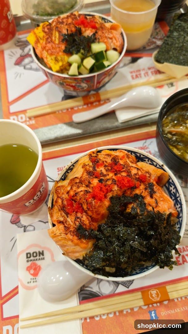 Donburi with Salmon and Seaweed