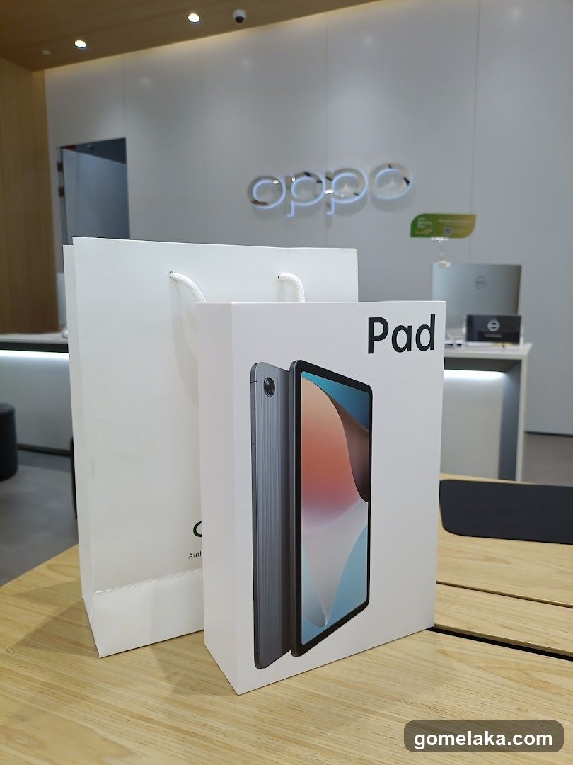 OPPO Store Interior