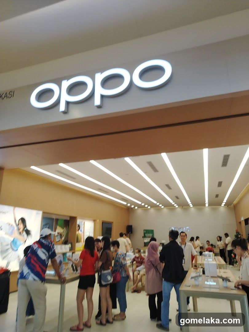 OPPO Store Interior