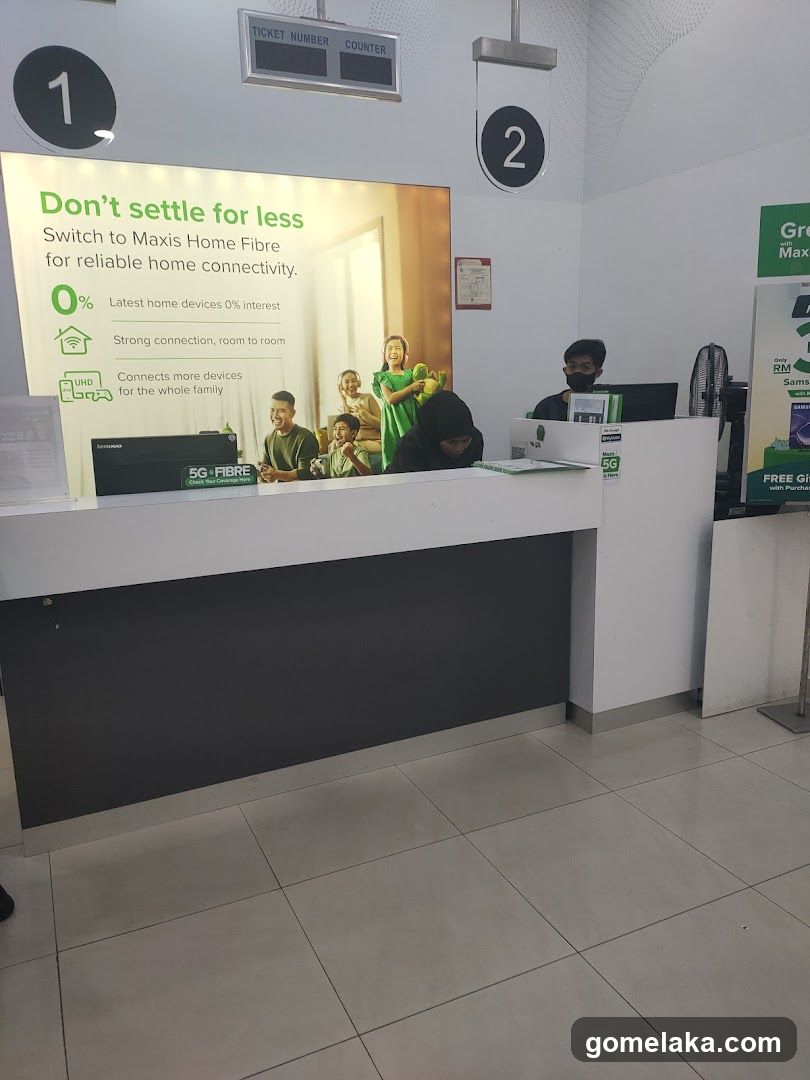 Maxis Aeon Bandaraya