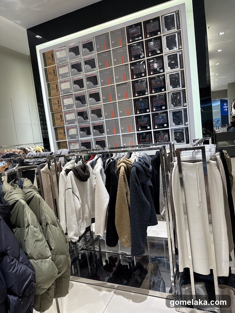 Store Interior Display