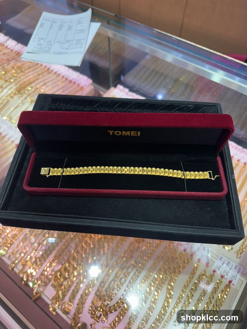Gold Bracelet Display