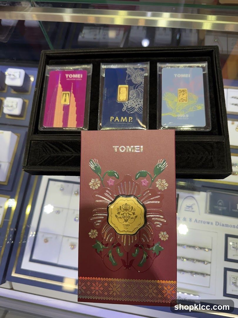 Tomei Gold Bar Set Display