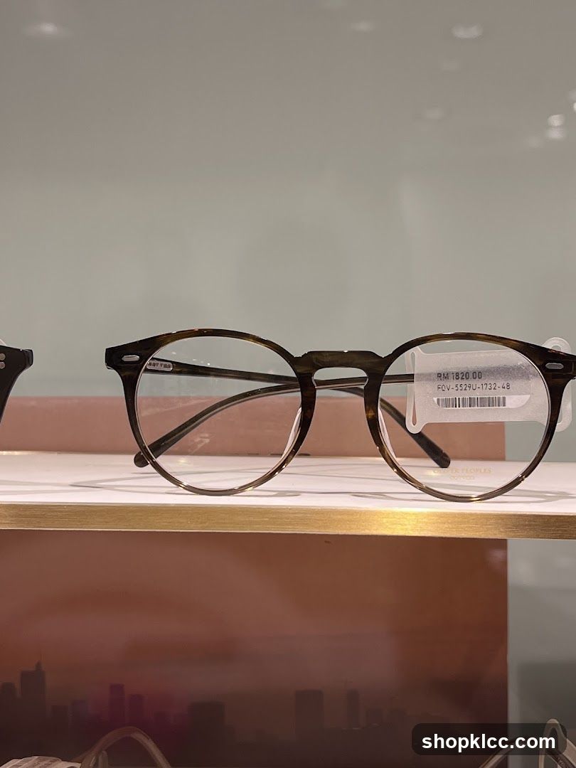 Eyeglasses Display