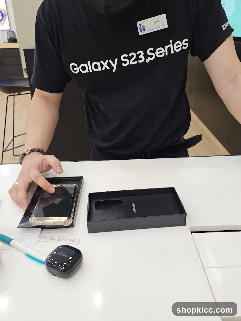 Samsung Galaxy S23 Series Display