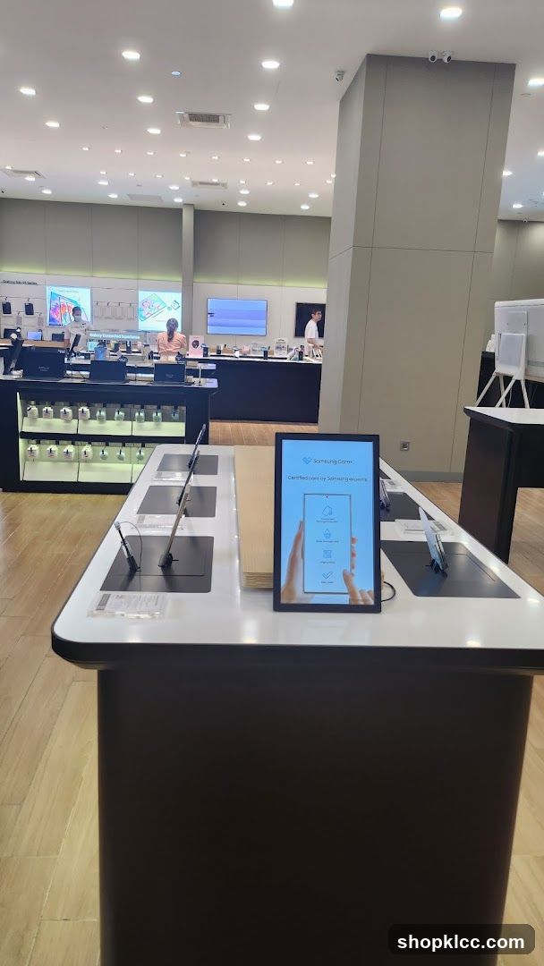 Samsung Store Interior
