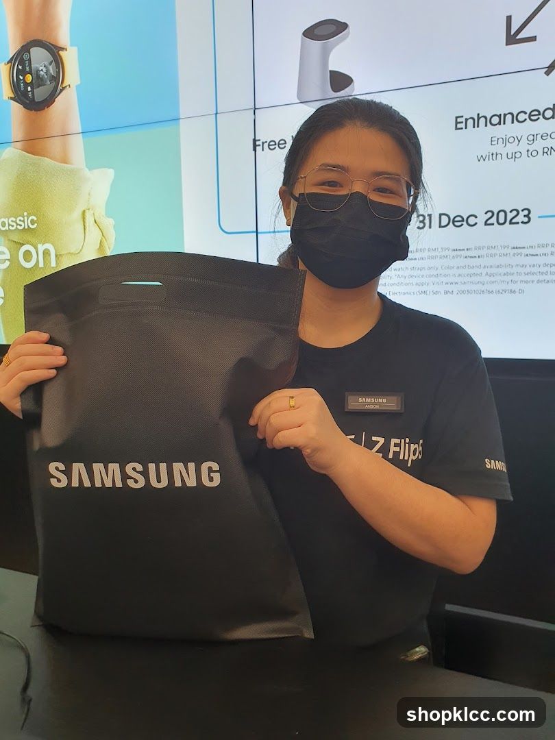 Samsung Store Employee with Bag