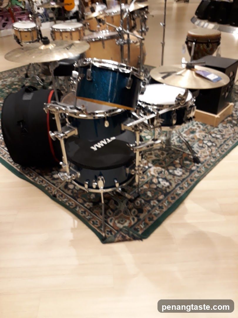 Bentley Music ~ Penang Showroom