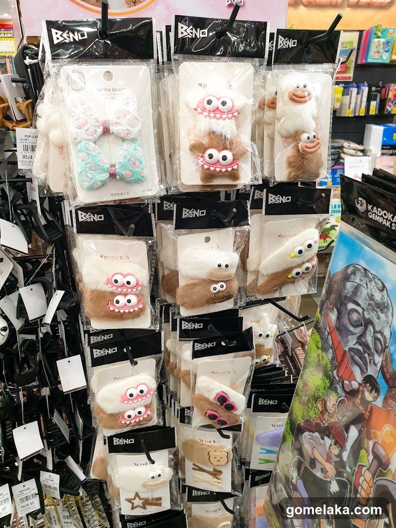BENO Hair Accessories Display