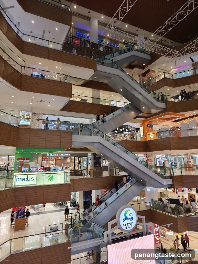 Gurney Plaza Interior
