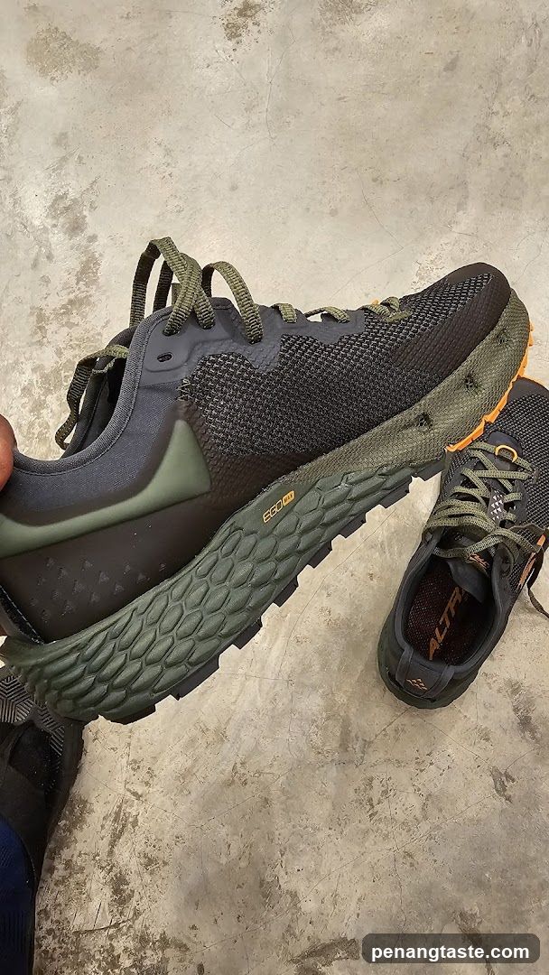 Trail Running Shoes