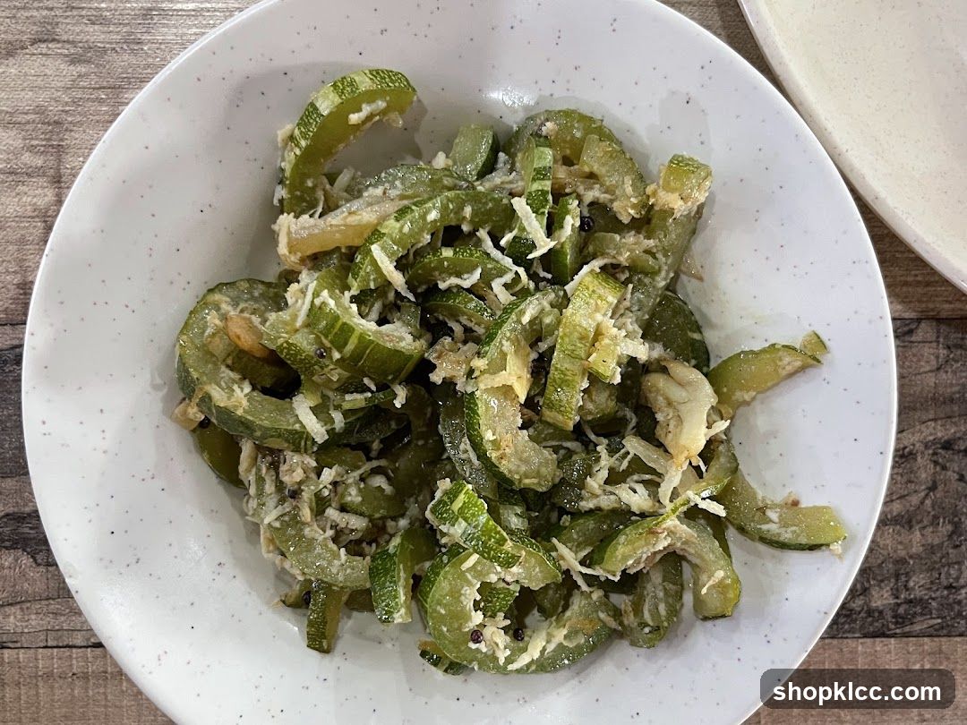 Snake Gourd Stir-fry