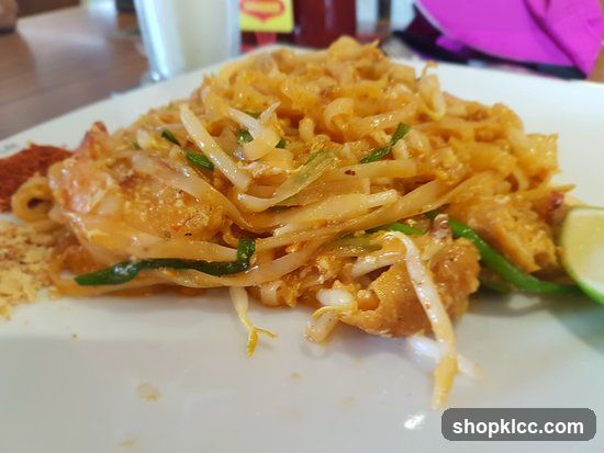 Pad Thai with Shrimp