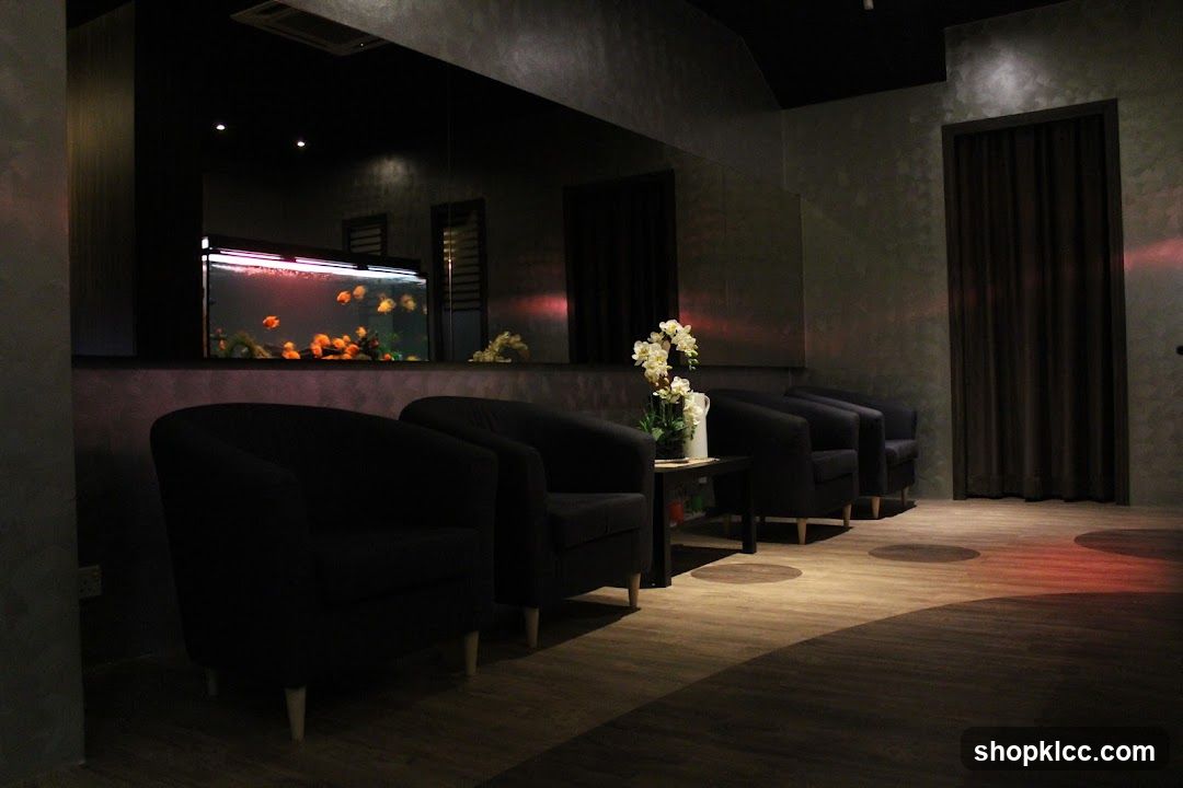 Waiting Area with Aquarium