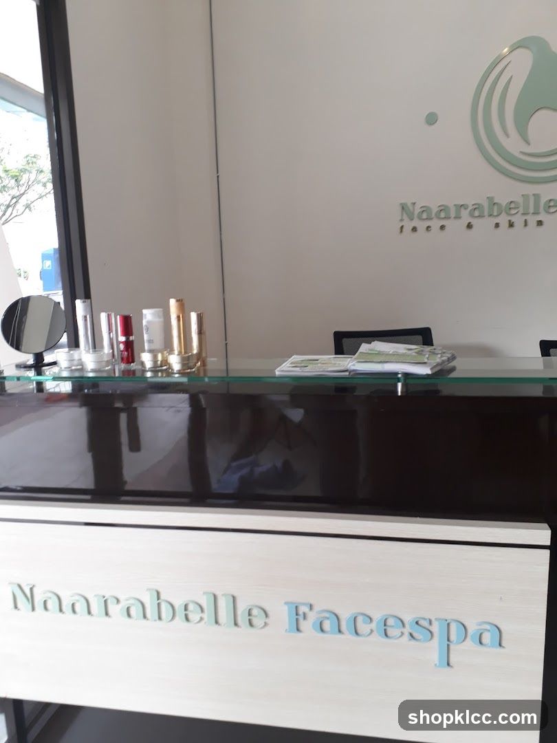 Naarabelle Facespa Reception