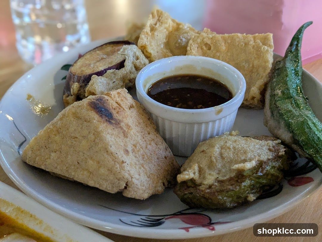 Fried Vegetables with Dipping Sauce
