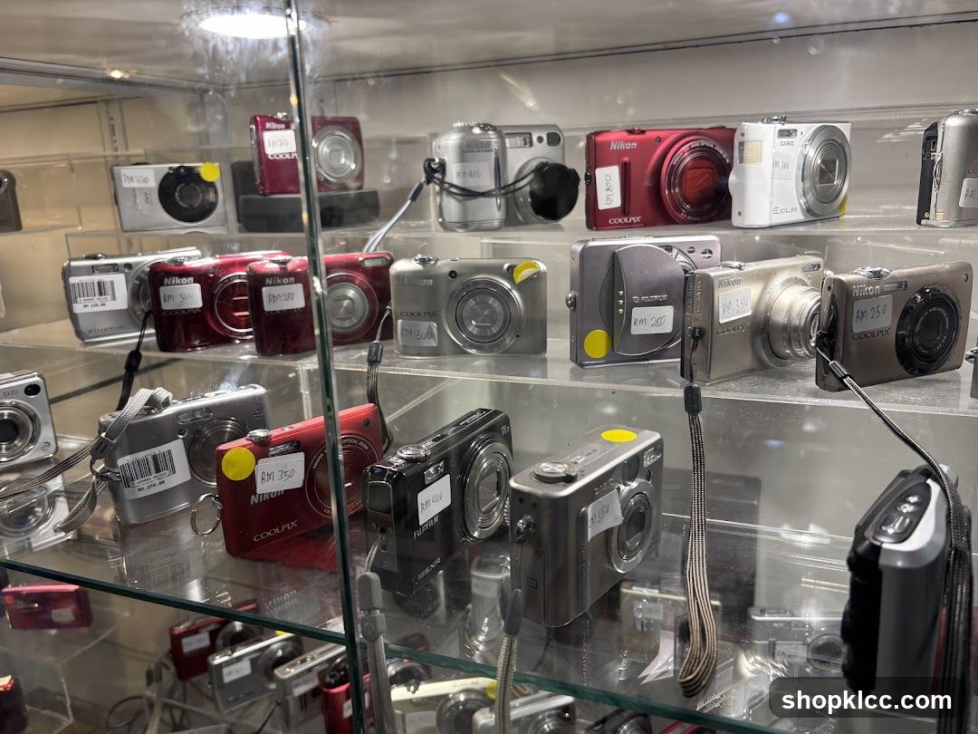 Digital Cameras on Display