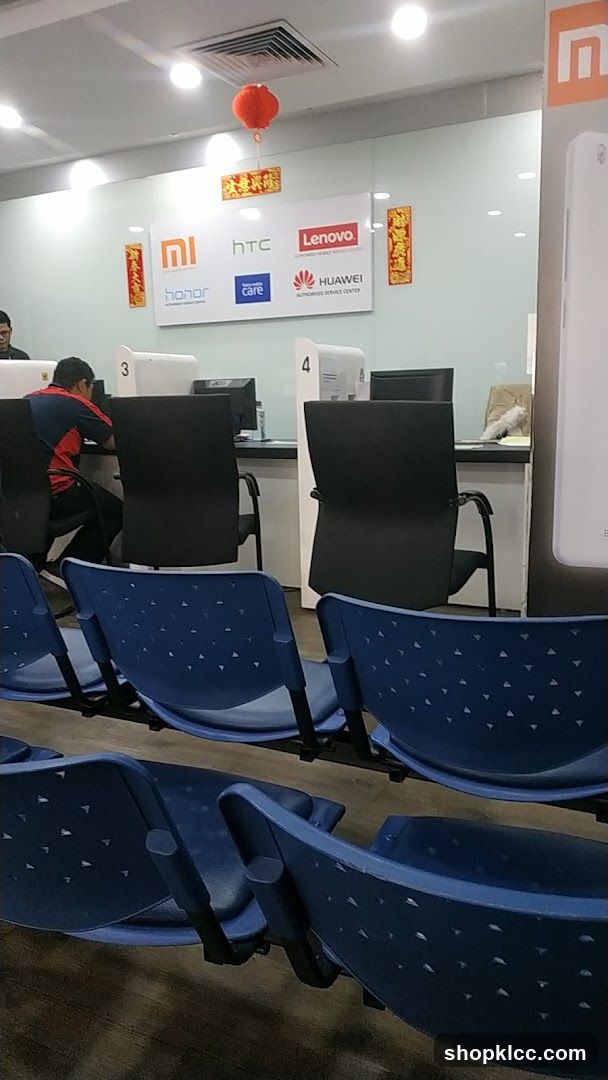 Service Center Waiting Area