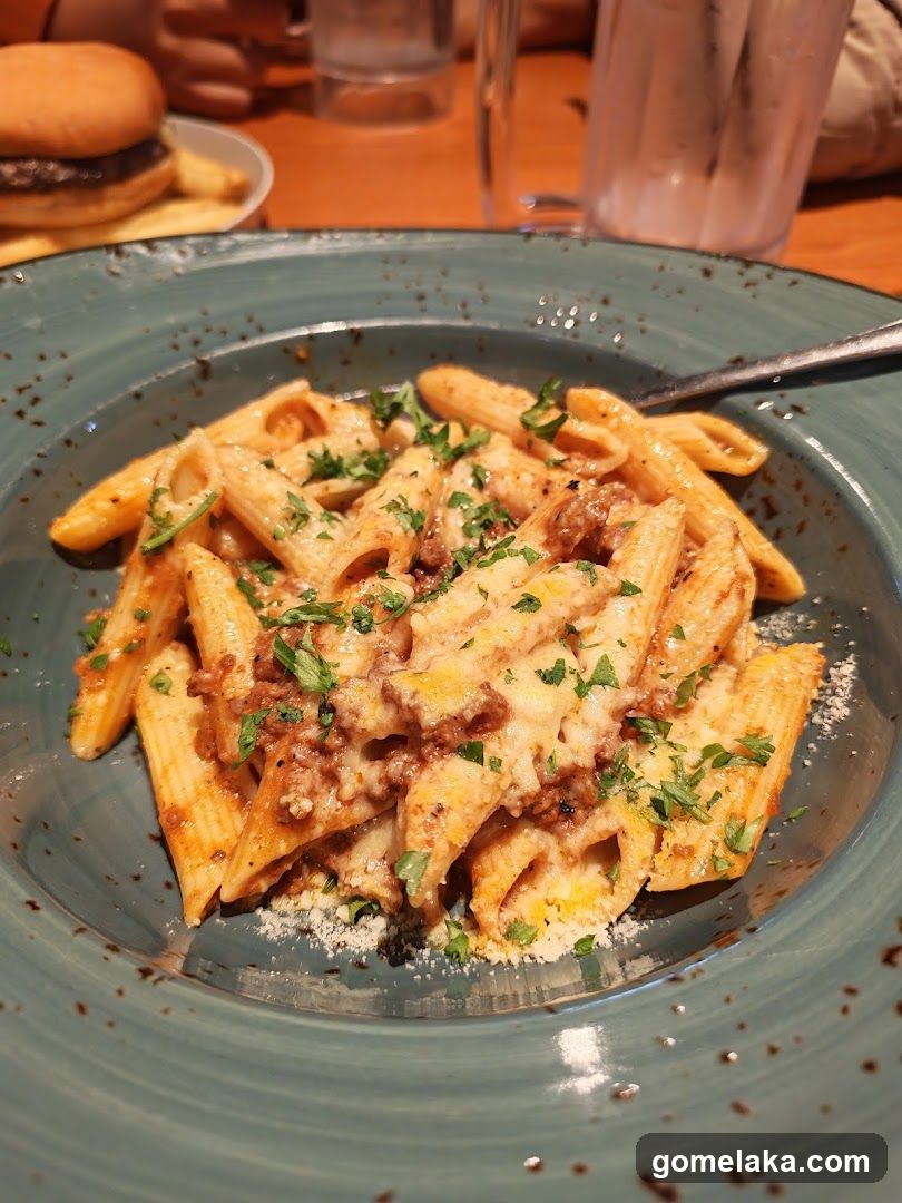 Penne Pasta with Meat Sauce