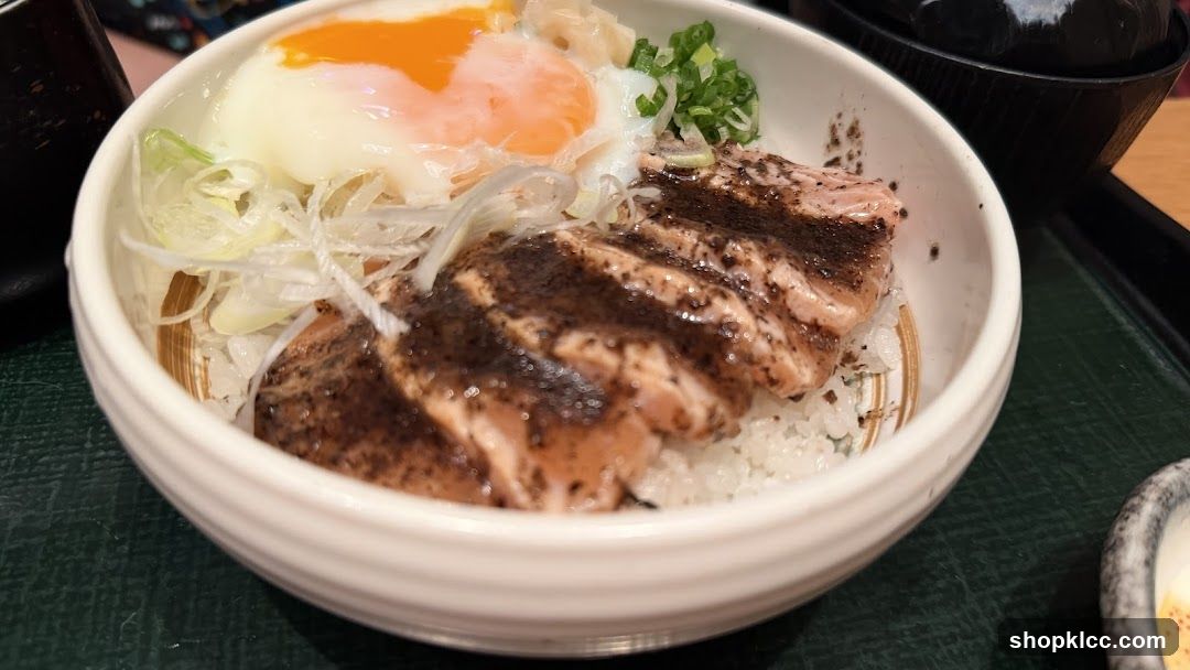 Salmon and Egg Rice Bowl
