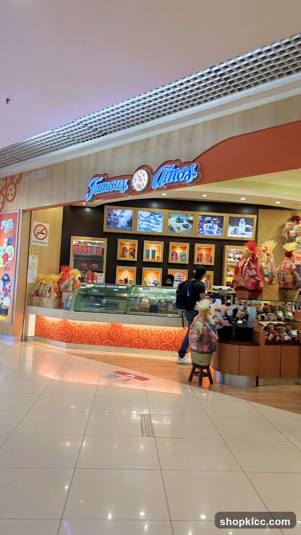 Famous Amos Store Interior