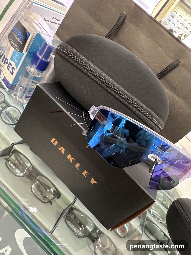 Oakley Eyewear Display