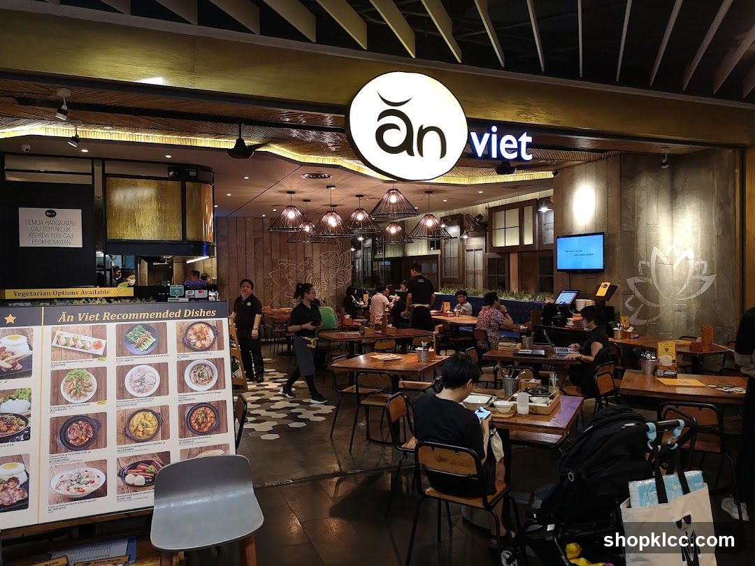 An Viet Restaurant Interior