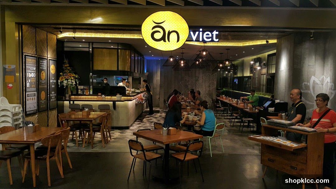 An Viet Restaurant Interior