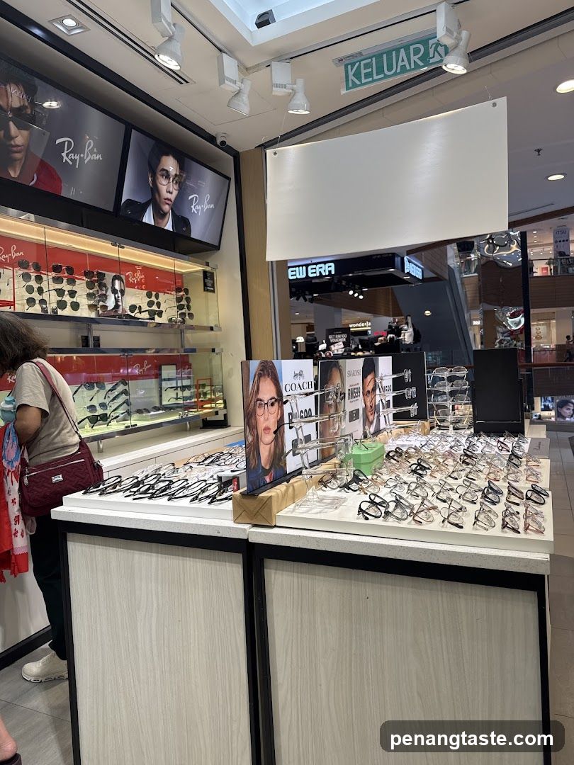 Eyewear Store Display