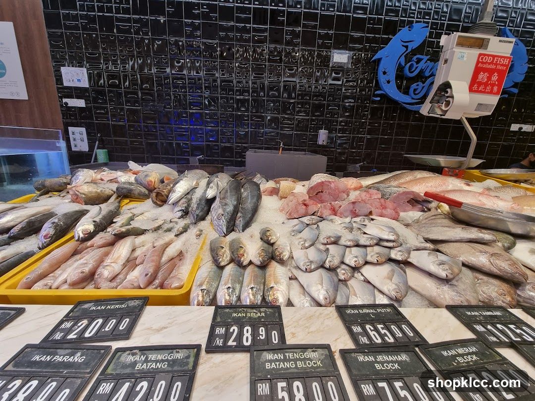 Fresh Fish Display