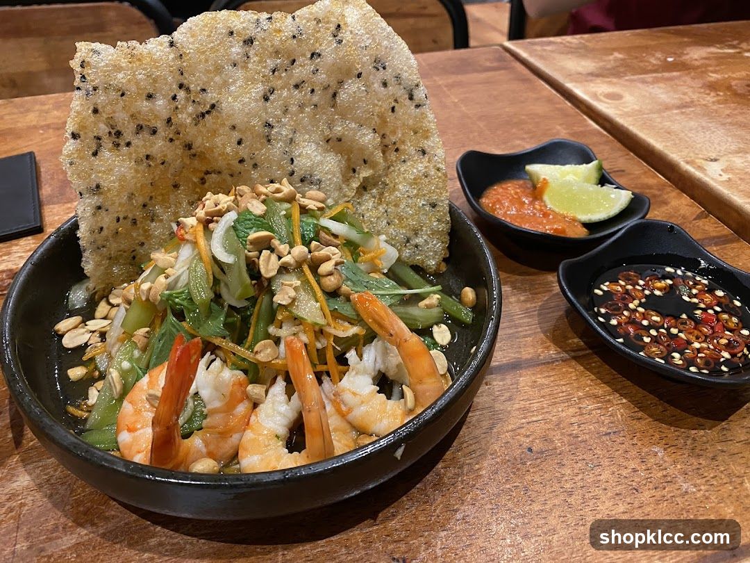 Shrimp Salad with Crispy Cracker