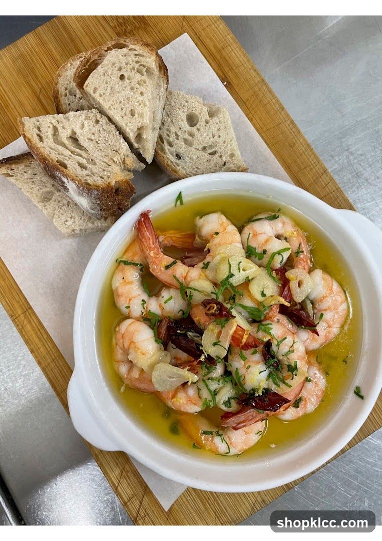 Garlic Shrimp with Bread