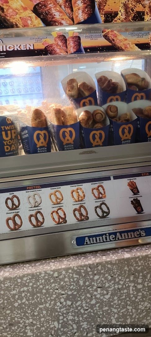 Auntie Anne's Pretzel Display