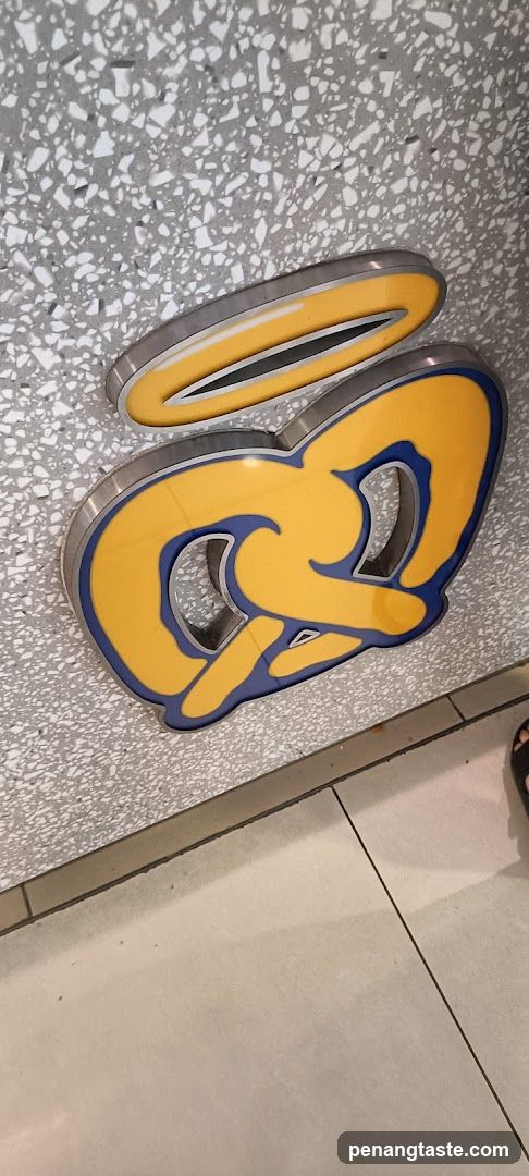 Pretzel Logo