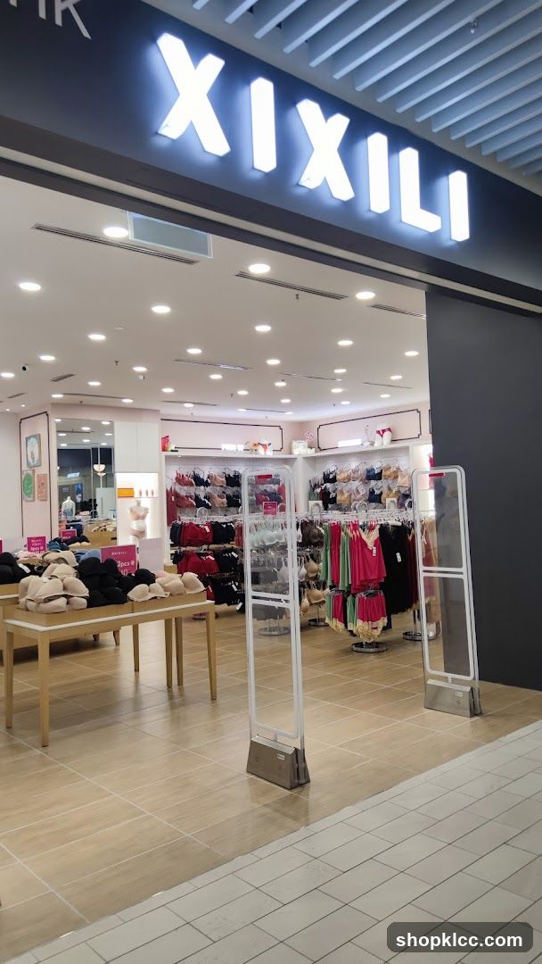 XIXILI Store Entrance