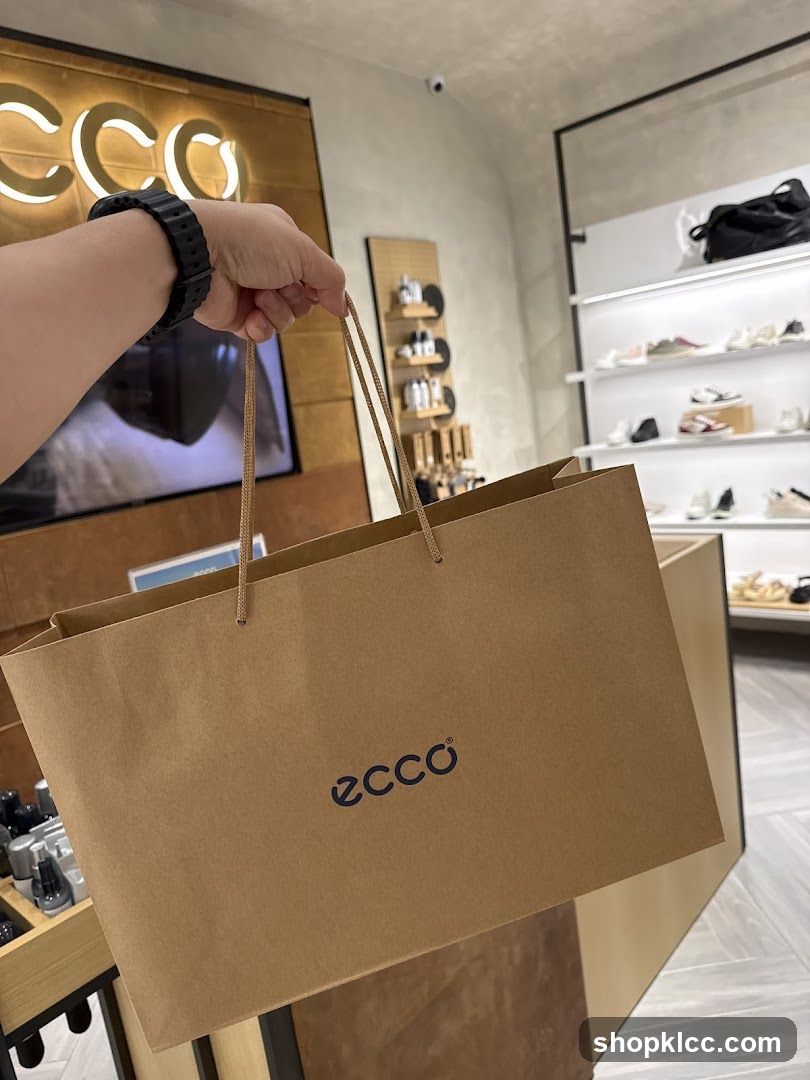 Shopping Bag with ECCO Logo