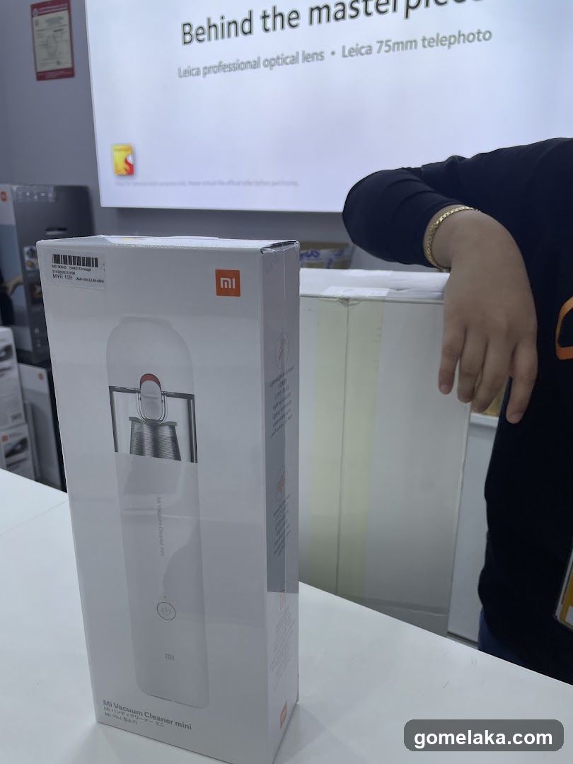 MI Vacuum Cleaner mini Box