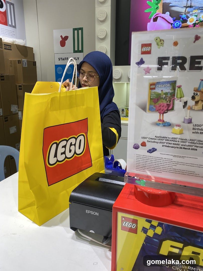 Lego Store Interior