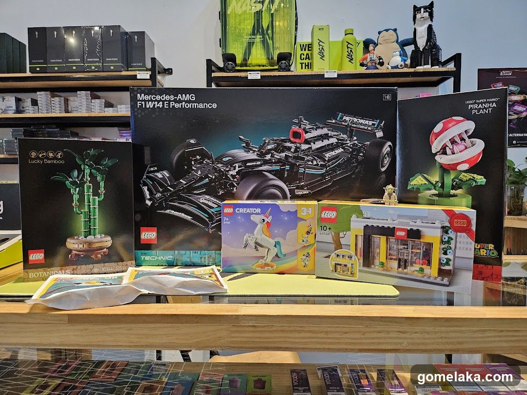 Lego Display Shelf