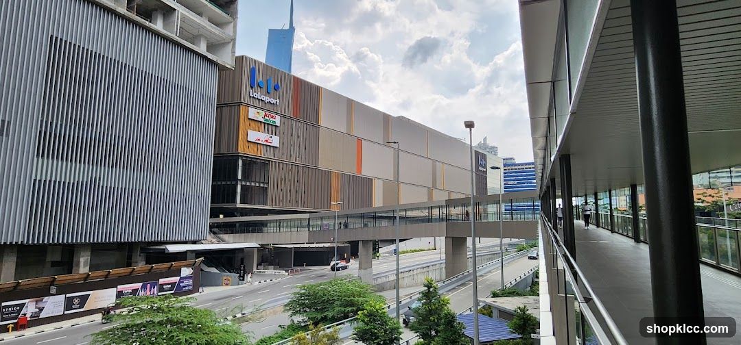 Lalaport Building Exterior