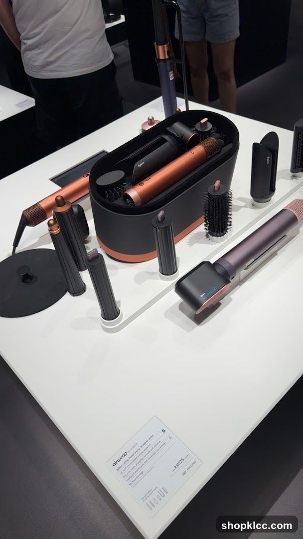 Dyson Airwrap Display