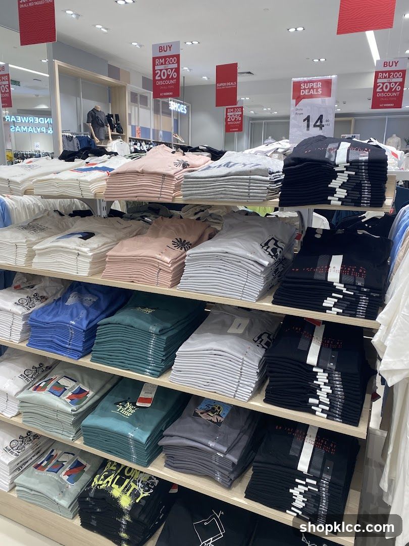 T-shirt Display