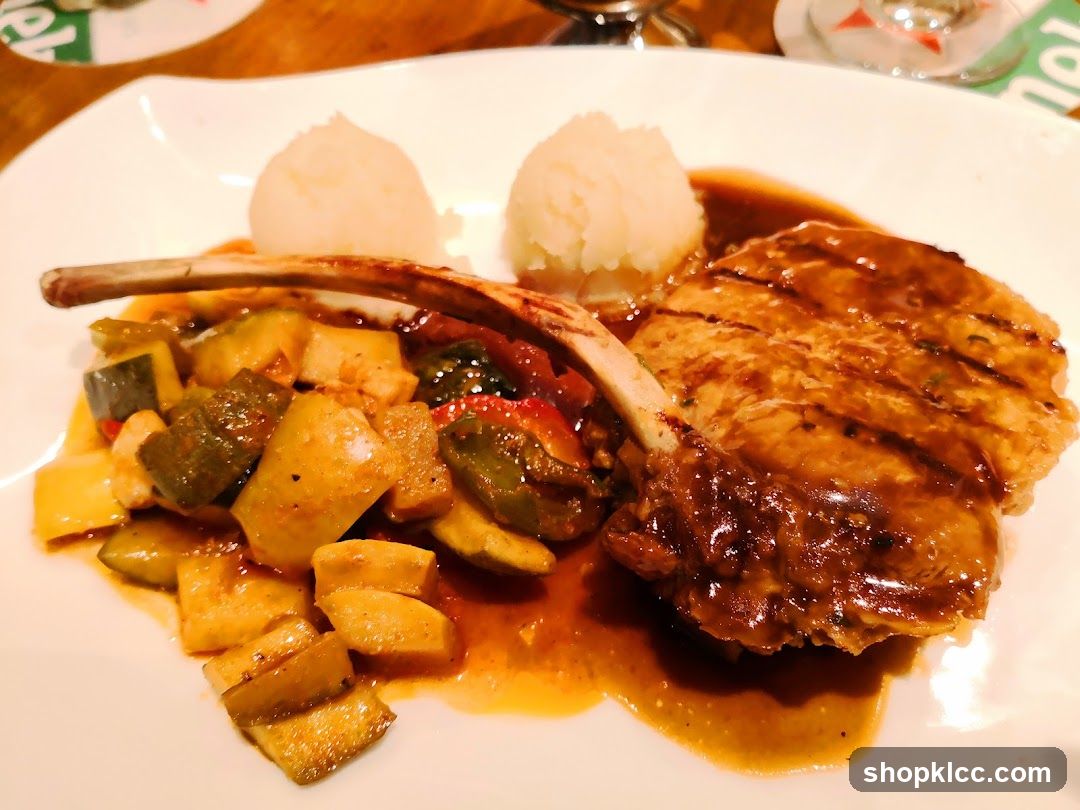 Pork Chop with Vegetables and Mashed Potatoes