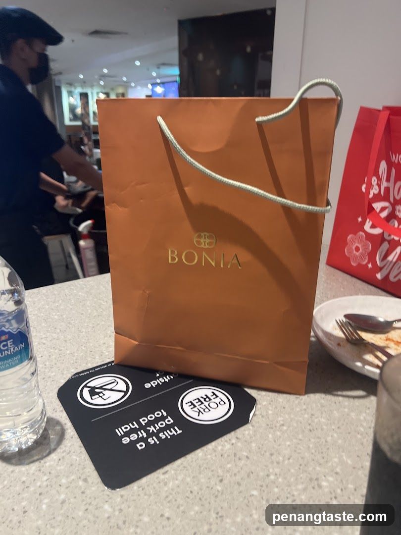 Bonia Shopping Bag