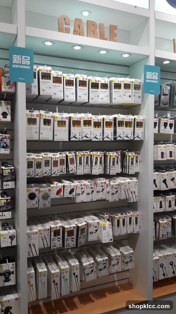 Cables and Accessories Display