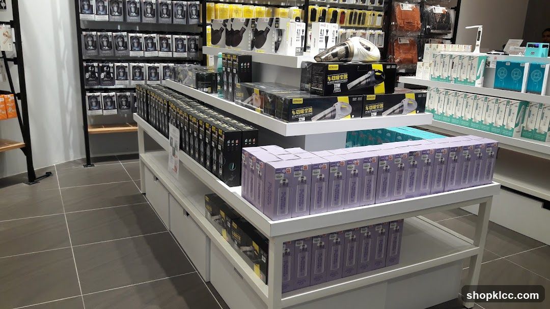 Electronics Store Display