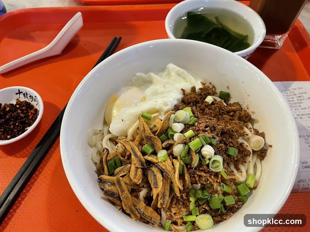 Noodles with Toppings