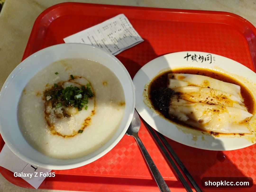 Congee and Rice Rolls